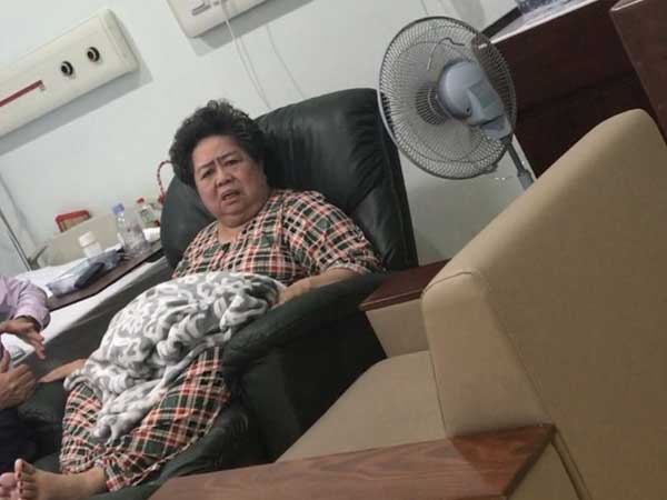 Đại gia nhiều bệnh Hứa Thị Phấn bị toà gọi tên