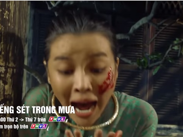 Tiếng sét trong mưa tập 49: Hai Sáng bị Hiểm chém 'nát mặt' vì tội đào mộ của Lũ, lấy cốt đổ xuống sông để trả thù