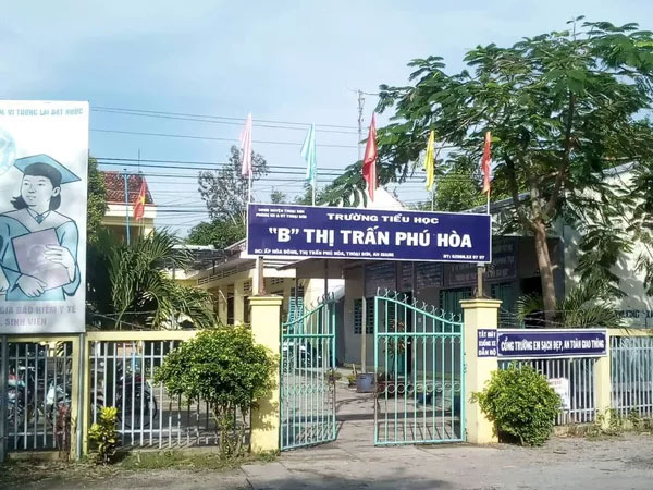 Thực hư chuyện bố viết đơn gửi Bộ trưởng Bộ GD-ĐT xin cho con ở lại lớp