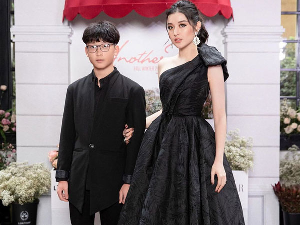 Lâu lâu xuất hiện cạnh Á hậu Huyền My, em trai 2k3 cao 1m74 khiến hội fan girl chỉ muốn hỏi: Em ơi, chừng nào vào showbiz thế?