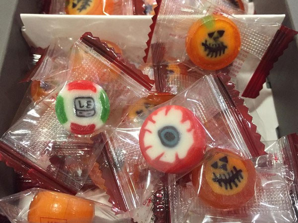 Hàng Việt bung lụa dịp Halloween