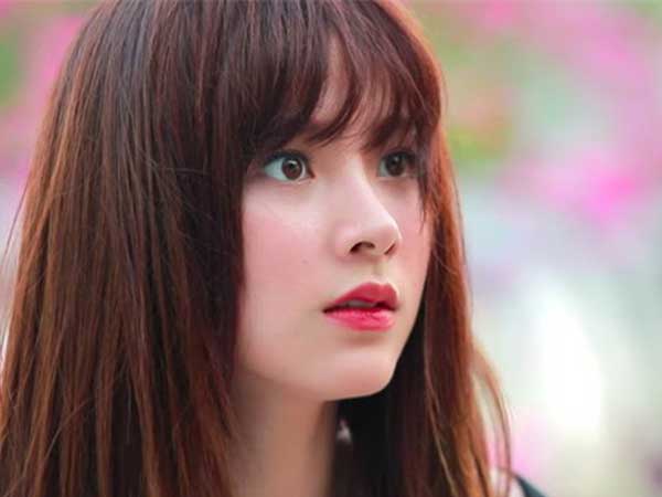 Vừa nhìn thấy anh trai tôi, người yêu bỗng giật thót lấy tay che vội mặt lại nhưng không ngờ anh tôi lại cười cợt nói những câu đầy thâm ý