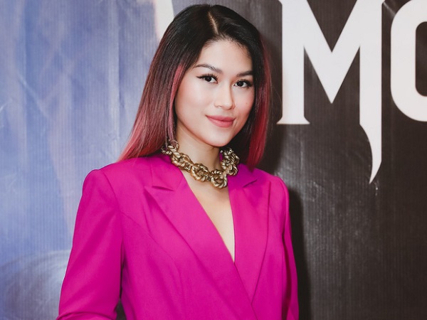 Ngọc Thanh Tâm 'chuyển thể' tình ái đại gia Cao Toàn Mỹ và hoa hậu Phương Nga thành web drama 'Móng Tay Nhọn'