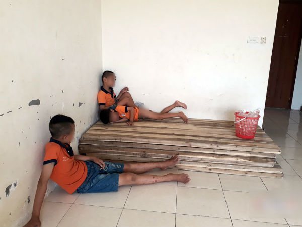 Sự thật đáng sợ bên trong trung tâm đào tạo trẻ tự kỷ thành kỷ lục gia
