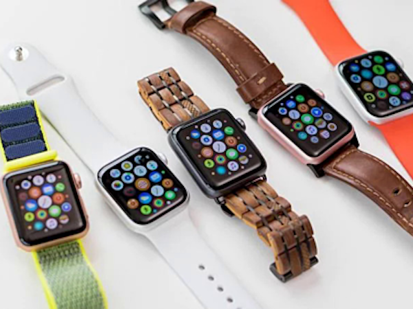 Apple Watch series 5 chính hãng giá 12 triệu đồng