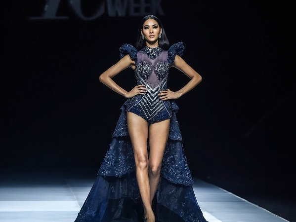 Lương Thuỳ Linh, Hoàng Thuỳ mở màn ấn tượng trong show diễn của Hoàng Hải