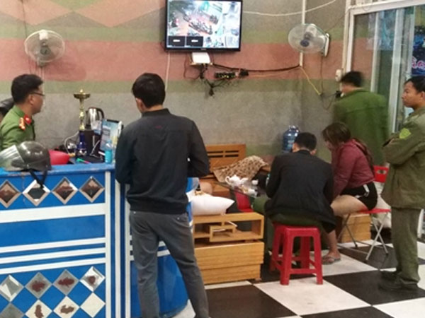 30 đối tượng sử dụng ma tuý tại quán karaoke