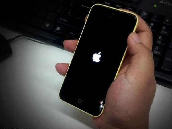 Apple cảnh báo người dùng iPhone: cập nhật phần mềm hoặc mất kết nối mạng