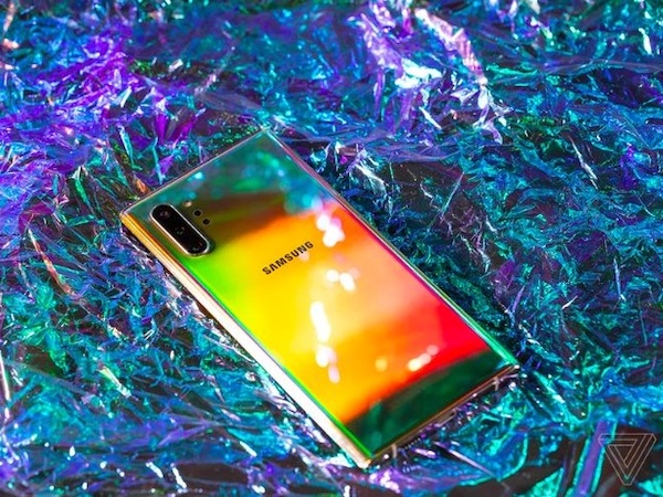 Samsung Galaxy Note10 cứu Samsung một bàn thua trông thấy