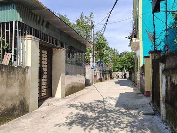 Người Việt mất liên lạc ở Anh: Sao gia đình T.N nhận lại 1 tỷ đồng, giấu 'đầu mối' trả tiền?