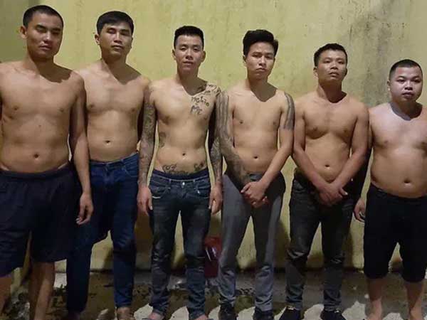 Nhóm 30  thanh niên hỗn chiến, nổ súng giữa ban ngày ở Hòa Bình