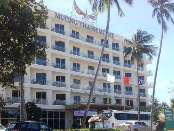 Bé trai 4 tuổi chết đuối tại hồ bơi trong khách sạn Mường Thanh