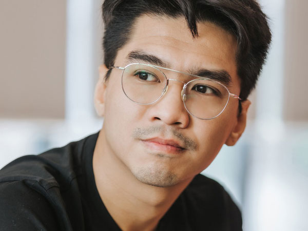 PewPew muốn thành anh nuôi tôm sau 7 tháng nghỉ làm streamer, yêu 1 cô gái bình thường có thể nói chuyện khủng long bạo chúa sau 'ngôn tình' với Trâm Anh