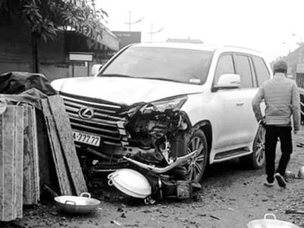 Chủ chiếc ô tô Lexus biển ngũ quý gây tai nạn chết người ở Sóc Sơn là ai?