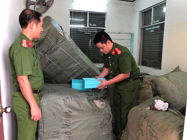 Liên tiếp phát hiện lộ hàng nhập từ Trung Quốc làm giả xuất xứ Việt Nam
