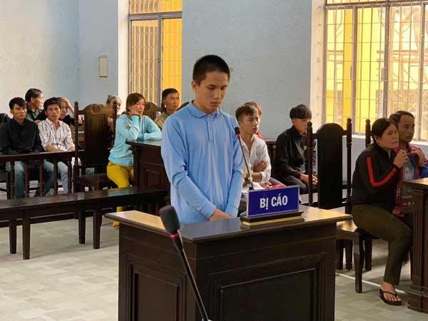 Bênh bạn bị đánh chết