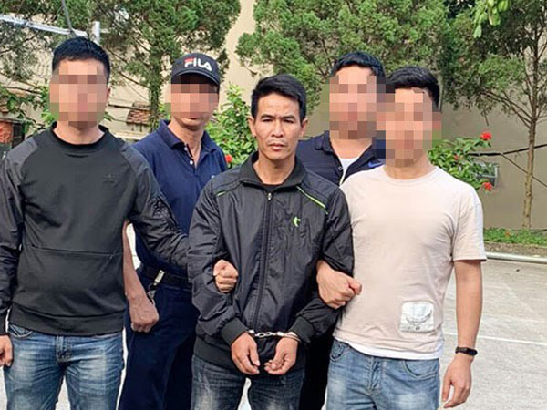 Vừa ra tù, lại bị bắt vì tội hiếp dâm