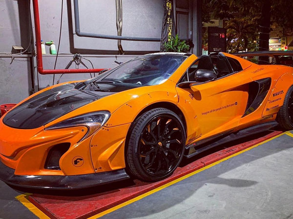 McLaren 650S Spider độ Liberty Walk lộ diện
