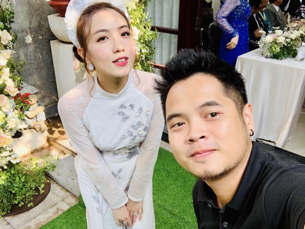 Hotgirl Mie Nguyễn làm đám hỏi với bạn trai