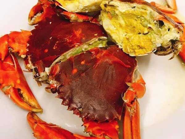 Cua cốm 2 da xấu xí có giá cả triệu đồng được nhà giàu săn lùng