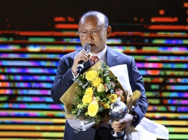 HLV Park Hang-seo: 'Đây là danh hiệu của tập thể'