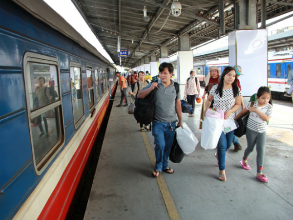 Nhiều mức giảm giá vé tàu nhân dịp Tết Canh Tý