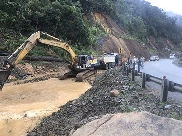 Khánh Hòa: Ứng phó với bão số 6, đã di dời 76 hộ dân vùng nguy hiểm