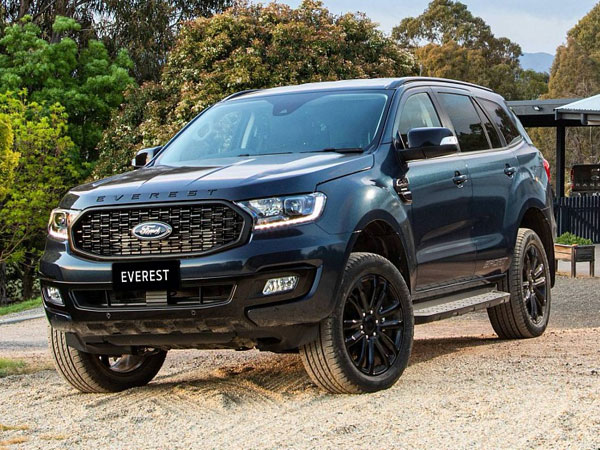 Ford Everest ra mắt phiên bản Sport 2020 với giá xấp xỉ 1 tỷ đồng