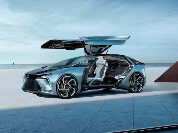 Lexus trình làng xe điện đầu tiên vào 22/11