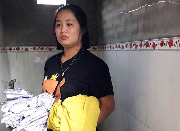 Bắc Giang: Bắt quả tang thiếu nữ xinh đẹp trộm thùng tiền phúng viếng đám ma