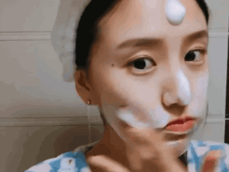 5 việc nên làm mỗi tối để 'trẻ mãi với thời gian'