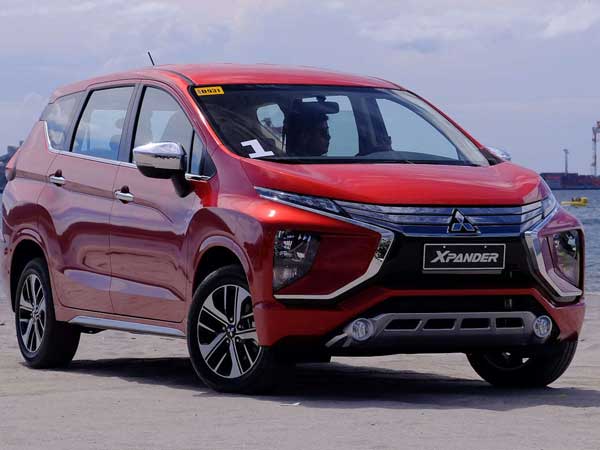 Thị trường ô tô tháng 10/2019: Xe nhập khẩu bất ngờ tăng tốc
