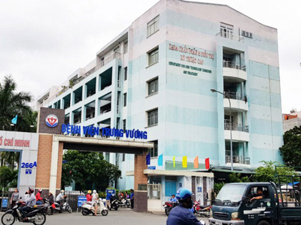 Thu lợi bất chính hàng tỷ đồng tại bệnh viện Trưng Vương, TP Hồ Chí Minh
