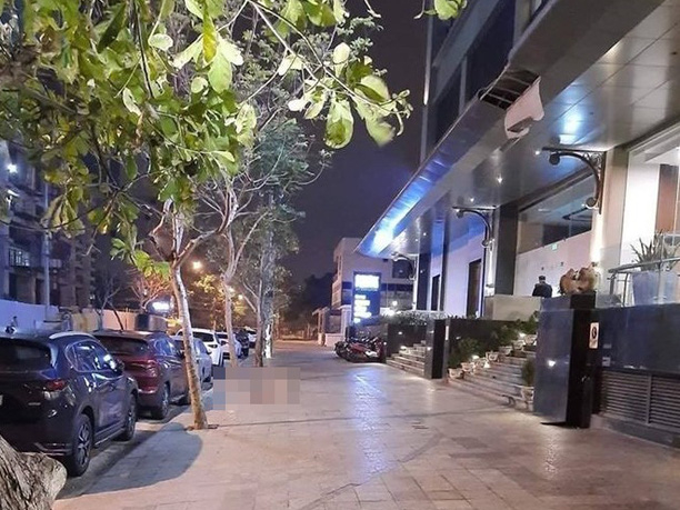 Rơi từ tầng cao, du khách Hàn Quốc tử vong