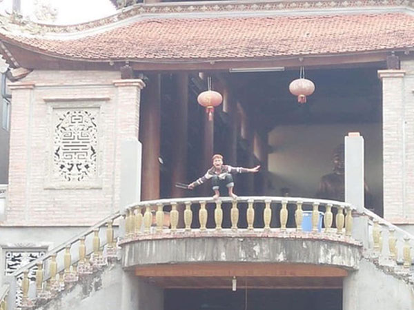 Nam thanh niên 'ngáo đá' tự chặt đứt 3 đốt ngón tay: 'Lúc đấy em chỉ nghĩ về mẹ thôi'?