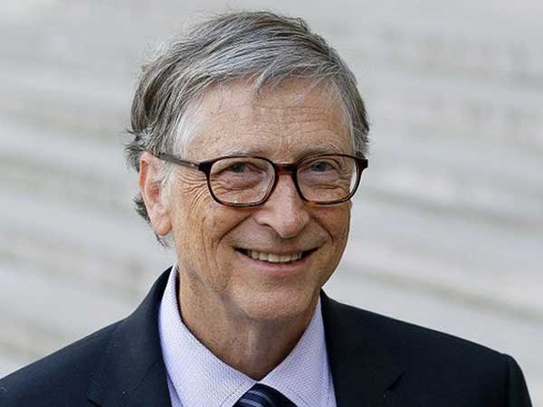 Bill Gates chính thức 'soán ngôi' Jeff Bezos