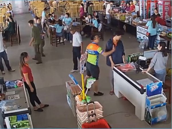 CHÍNH THỨC: Giáng cấp bậc hàm và cho xuất ngũ đối với Thượng uý Nguyễn Xô Việt