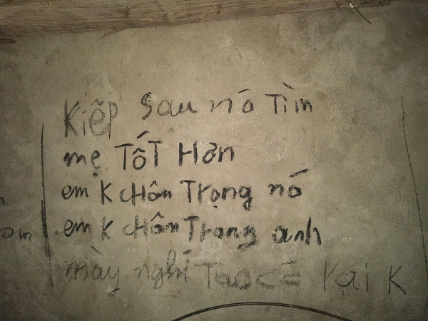 Ám ảnh những lời nhắn viết kín tường nhà của người chồng trước khi cùng 2 con treo cổ tự tử: 'Anh cho em biết thế nào là đau khổ vô tận'