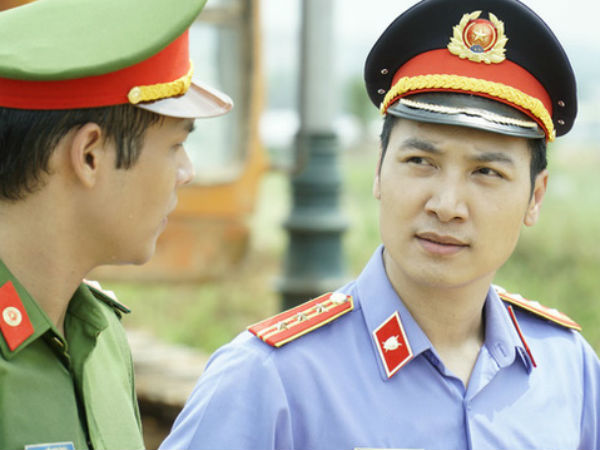 Diễn viên Mạnh Trường lúc đầu nghĩ kiểm sát viên giống... công an