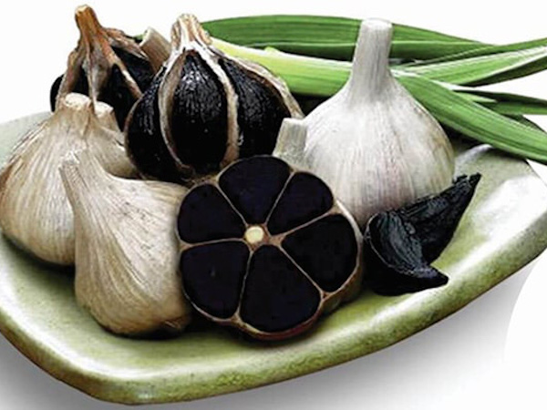 Cứu trái tim phải dùng tỏi đen, hoa hòe theo đúng cách sau