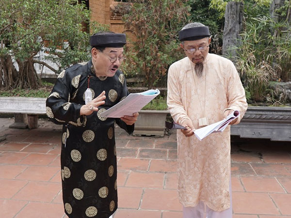 Đạo diễn phim Giấc mộng quan trường: 'Hài tết của tôi chắc chắn hay hơn... Táo quân'