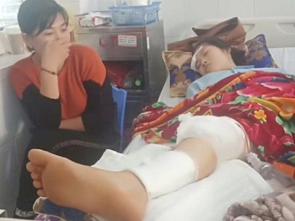 Chủ tịch xã tông xe vào 2 học sinh, quát mắng rồi bỏ đi