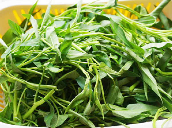 Tại sao ăn rau muống lại khiến vết thương bị sẹo lồi?