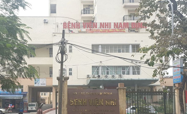 Nam Định: Bắt 2 điều dưỡng Bệnh viện Nhi 'ăn bớt thuốc' của bệnh nhi