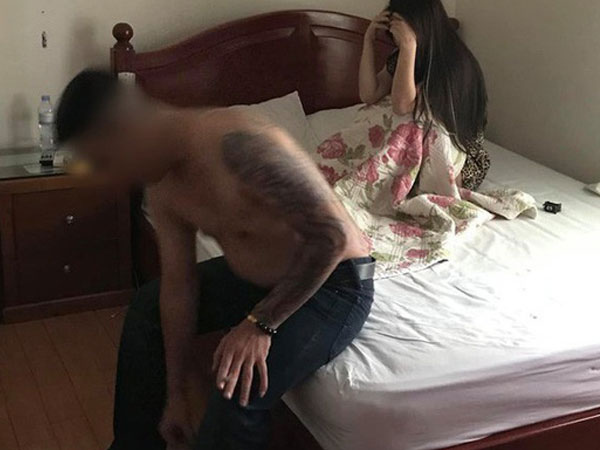 2 hành động chồng khó có thể tha thứ cho vợ