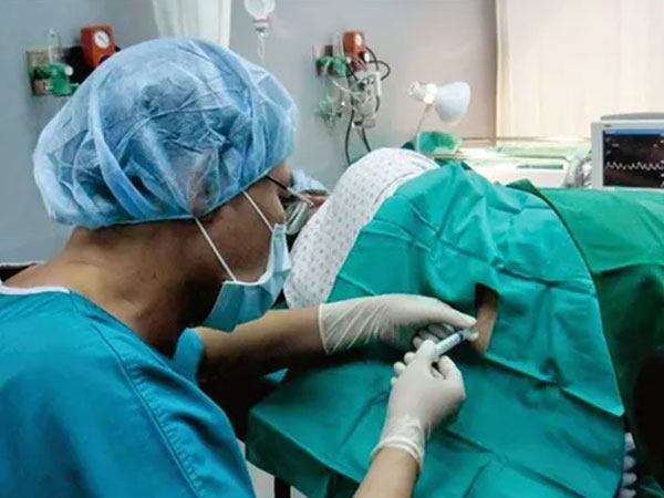 Từ vụ 2 sản phụ tử vong khi mổ đẻ ở Đà Nẵng: Gây tê tủy sống có thể bị tai biến ở những trường hợp nào?