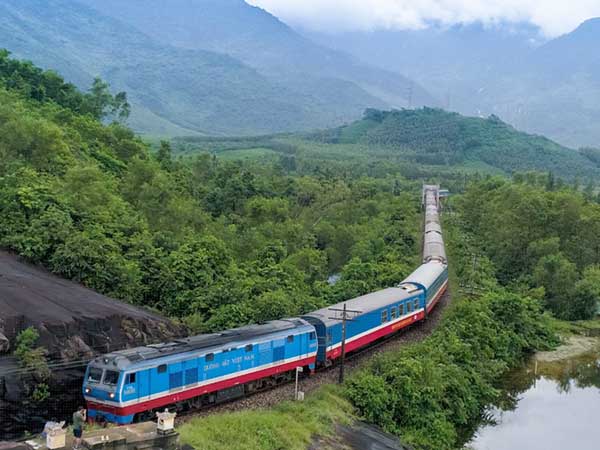 Quy hoạch tuyến đường sắt Lào Cai - Hà Nội - Hải Phòng 100.000 tỷ: Bộ GTVT nói gì?