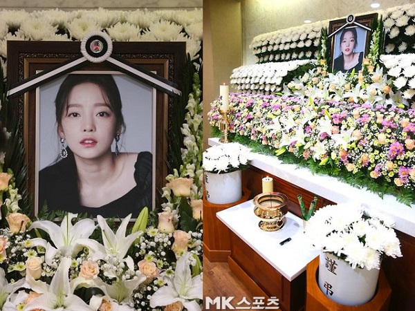 Không khí trầm buồn tại tang lễ trắng toát của Goo Hara