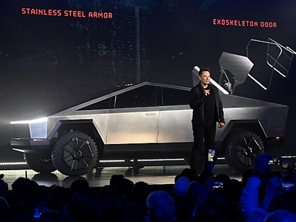 Dính phốt nặng nhưng xe bán tải Tesla Cybertruck vẫn có gần 150.000 người đặt mua
