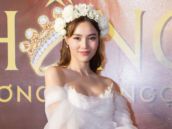 Sau nhiều đồn đoán, cuối cùng Ninh Dương Lan Ngọc cũng chịu thừa nhận đã có bạn trai, khẳng định mối quan hệ rõ ràng